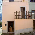 2 Bedroom Lovely In Frontale